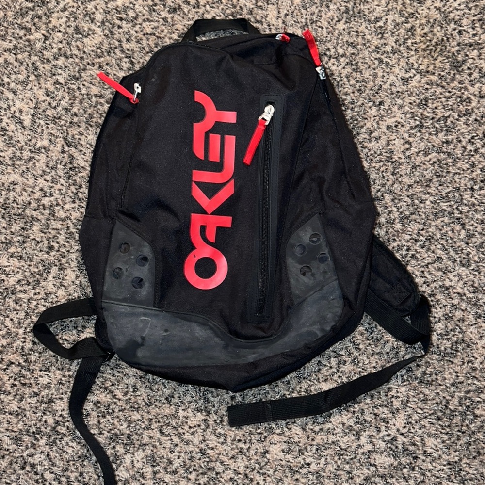 Black Oakley backpack